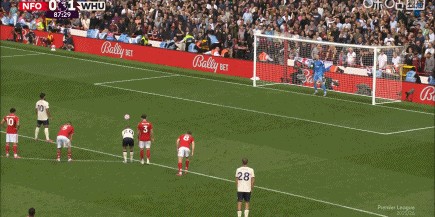 联赛首胜！西汉姆联3-0诺丁汉森林 帕奎塔点射建功鲍文抽射破门