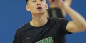 认真对待每一次训练！王岚嵚归队 祝杨鸣指导生日快乐